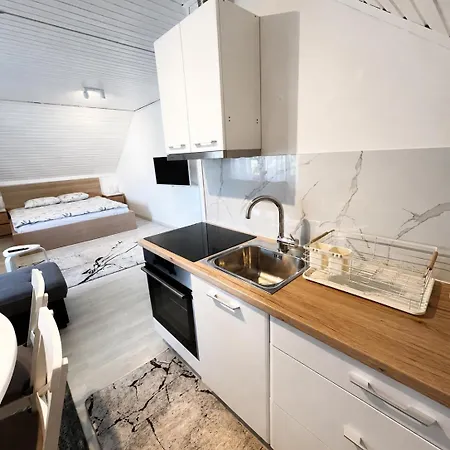 Iza56 Apartment *